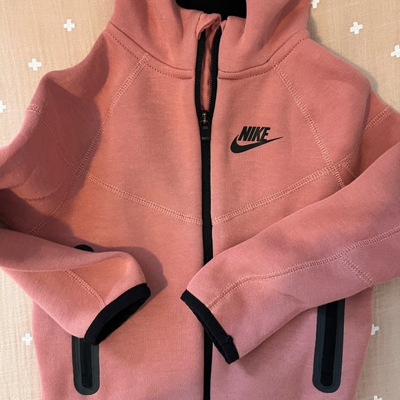 Nike Tech Fleece Full Zip Set (3T) Great condition - Picture 2 of 4